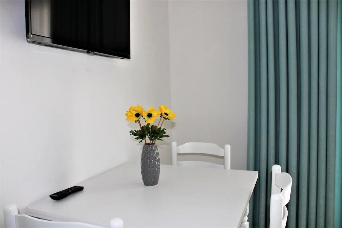 Lovely Apartment Near The Beach Polisi i Vogel