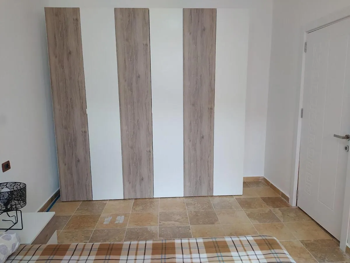 Lovely Apartment Near The Beach Polisi i Vogel